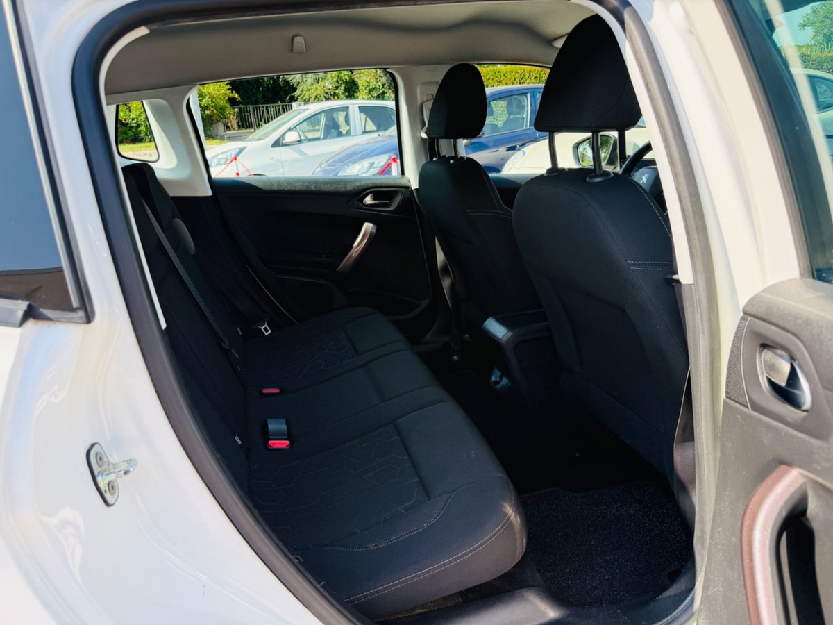 Peugeot 2008 82 Active (20)