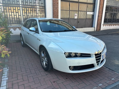 Alfa Romeo 159 SportWagon 2.0 JTDm 136 CV Sportwagon Distinctive (4)