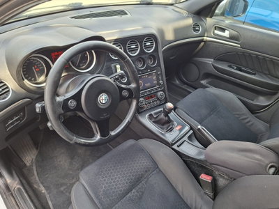 Alfa Romeo 159 SportWagon 2.0 JTDm 136 CV Sportwagon Distinctive (9)