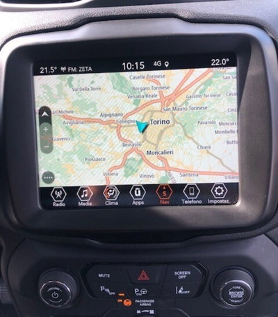 Jeep Renegade 1.3 T4 190CV PHEV 4xe AT6 Limited (10)