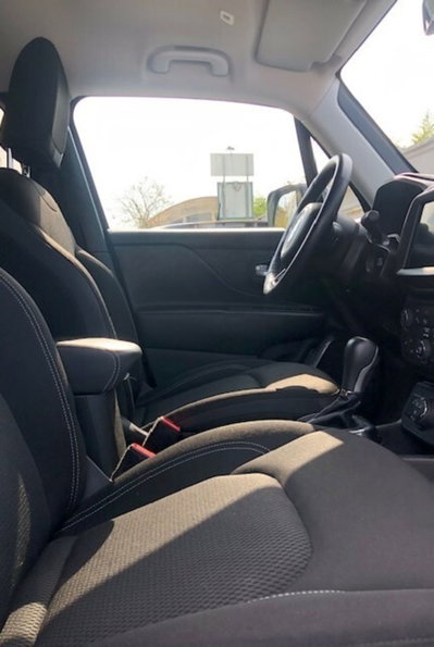 Jeep Renegade 1.3 T4 190CV PHEV 4xe AT6 Limited (7)