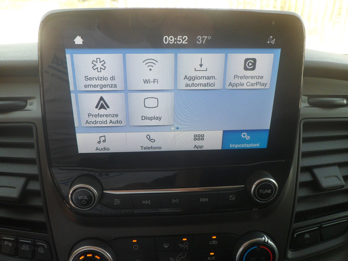 Ford Transit Custom Furgone 340 2.0 EcoBlue 130 PL-DC Furgone Titanium (14)
