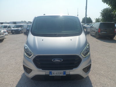 Ford Transit Custom Furgone 340 2.0 EcoBlue 130 PL-DC Furgone Titanium (2)