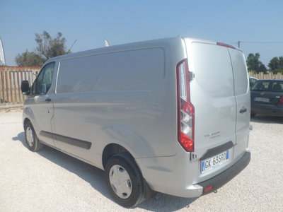 Ford Transit Custom Furgone 340 2.0 EcoBlue 130 PL-DC Furgone Titanium (6)