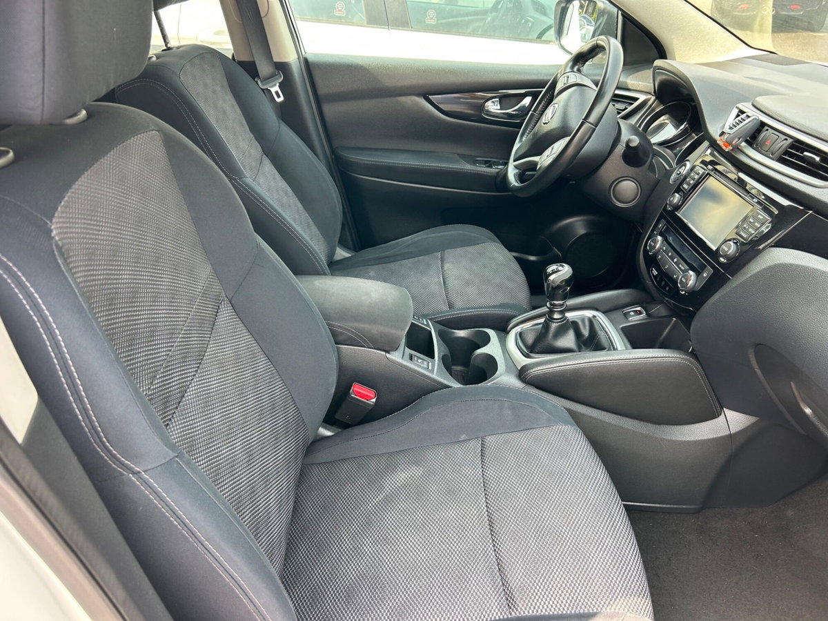 Nissan Qashqai 1.5 dCi 360 (5)