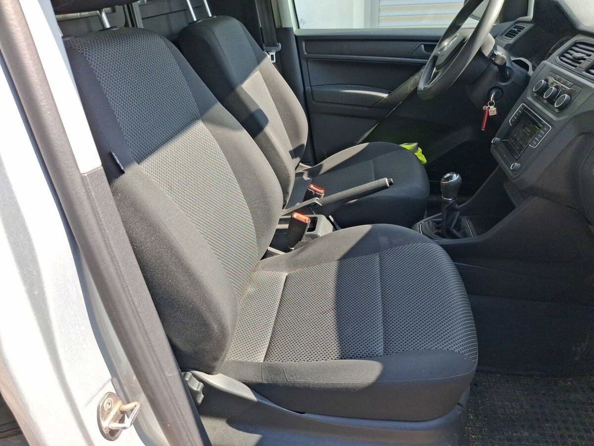 Volkswagen Caddy 1.4 TGI Maxi (13)