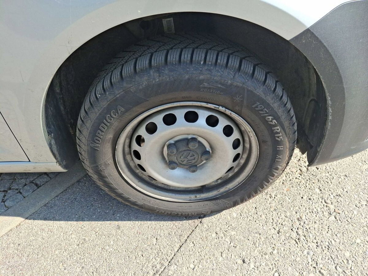 Volkswagen Caddy 1.4 TGI Maxi (16)