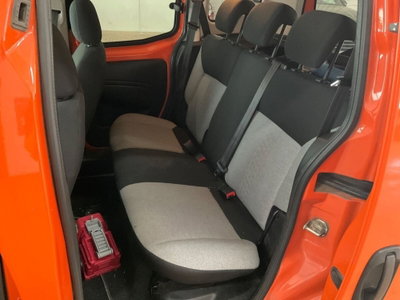 Fiat Qubo 1.4 8V 77 CV Lounge (20)