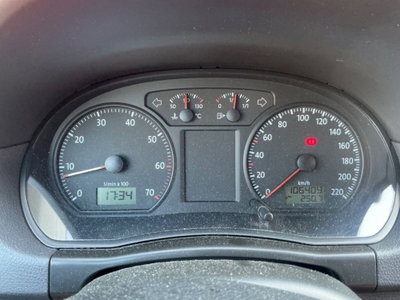 Volkswagen Polo 1.4/80CV 16V 5p. Comfortline (8)