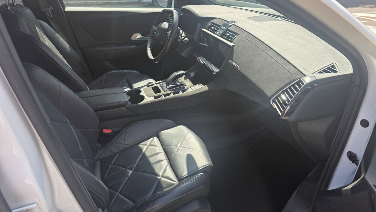 Ds DS 7 DS 7 Crossback PureTech 180 aut. Performance Line (11)