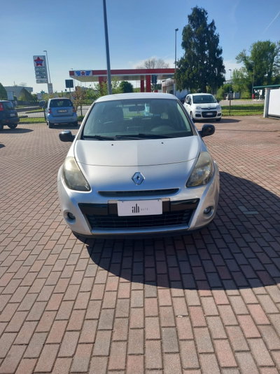 Renault Clio 1.2 16V 5 porte Confort usata