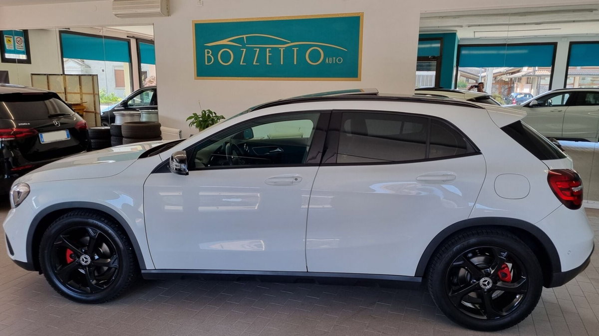 Mercedes-Benz GLA SUV 180 d Executive