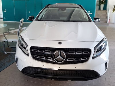 Mercedes-Benz GLA SUV 180 d Executive (5)