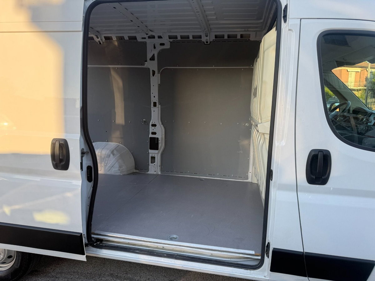 Citroen Jumper Furgone 33 BlueHDi 120 S&S PC-TM Furgone (10)