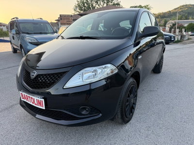 Lancia Ypsilon 0.9 TwinAir 5 porte Metano Ecochic Elefantino Blu usata