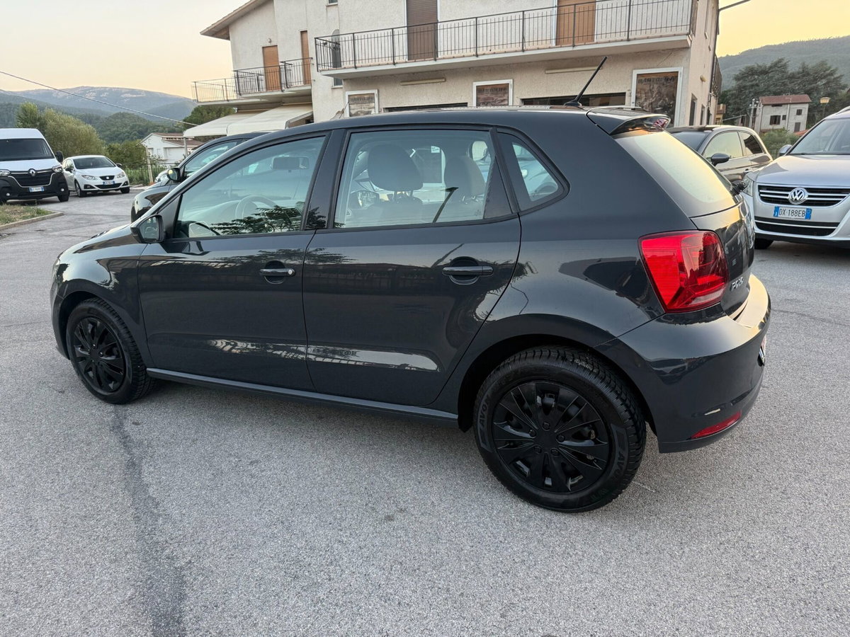 Volkswagen Polo 1.0 MPI 75 CV 5p. Comfortline (4)