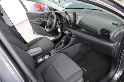 Mazda Mazda2 Hybrid 1.5 VVT e-CVT Full Hybrid Electric Select (8)