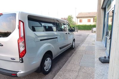 Ford Tourneo Custom 320 2.0 EcoBlue 130CV aut. PL Titanium (5)