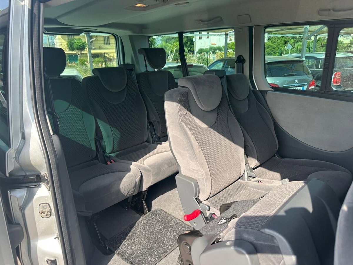 Fiat Scudo Furgone 2.0 MJT/136 DPF PC Panorama Family 5 posti (N1) (18)
