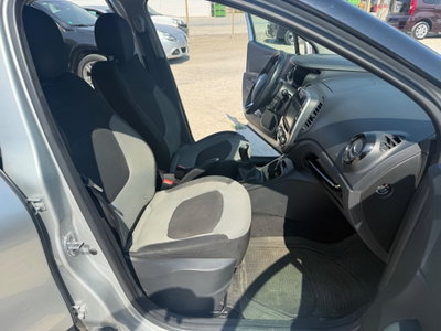 Renault Captur 1.5 dCi 8V 90 CV Start&Stop Energy R-Link (19)
