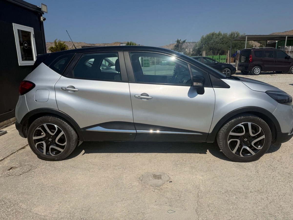 Renault Captur 1.5 dCi 8V 90 CV Start&Stop Energy R-Link (4)