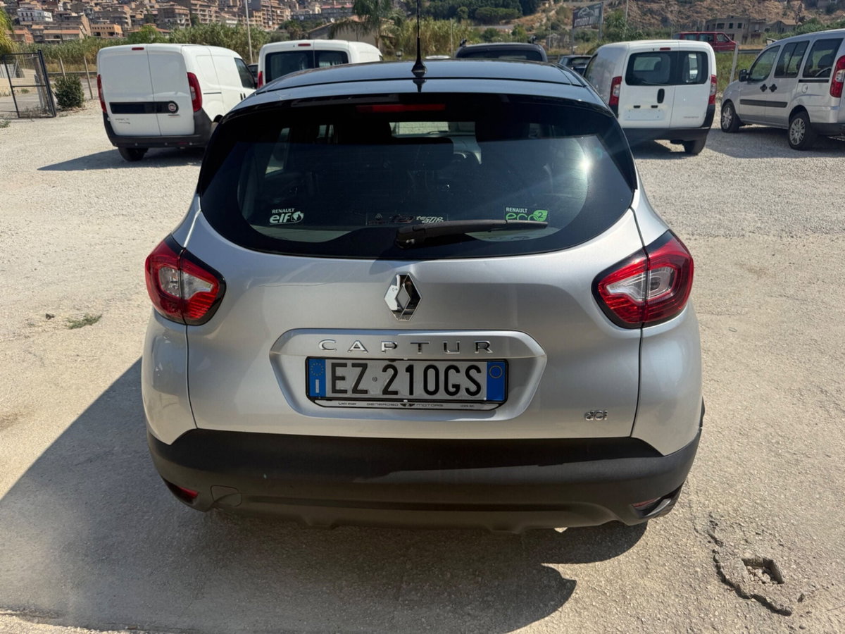Renault Captur 1.5 dCi 8V 90 CV Start&Stop Energy R-Link (6)