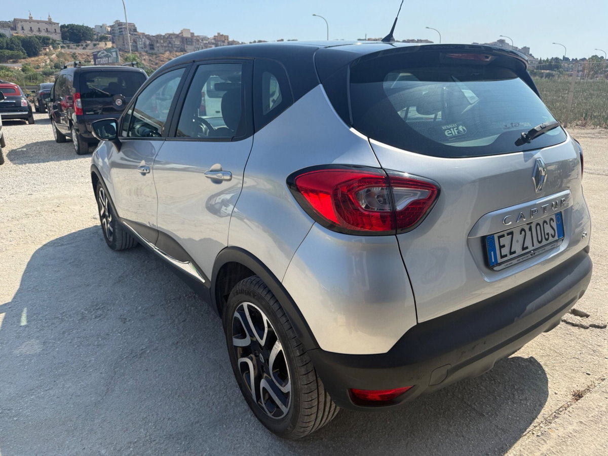 Renault Captur 1.5 dCi 8V 90 CV Start&Stop Energy R-Link (7)