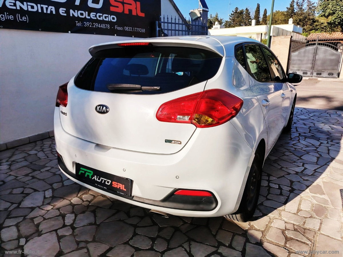Kia Ceed 1.4 MPi GPL 5p. Pure (6)