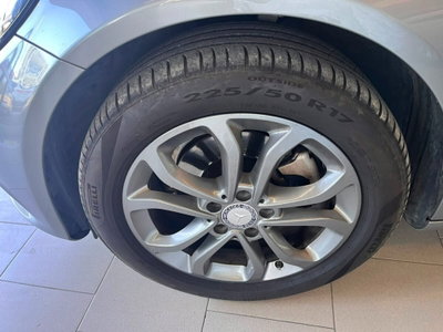 Mercedes-Benz Classe C Station Wagon 200 d Executive (15)
