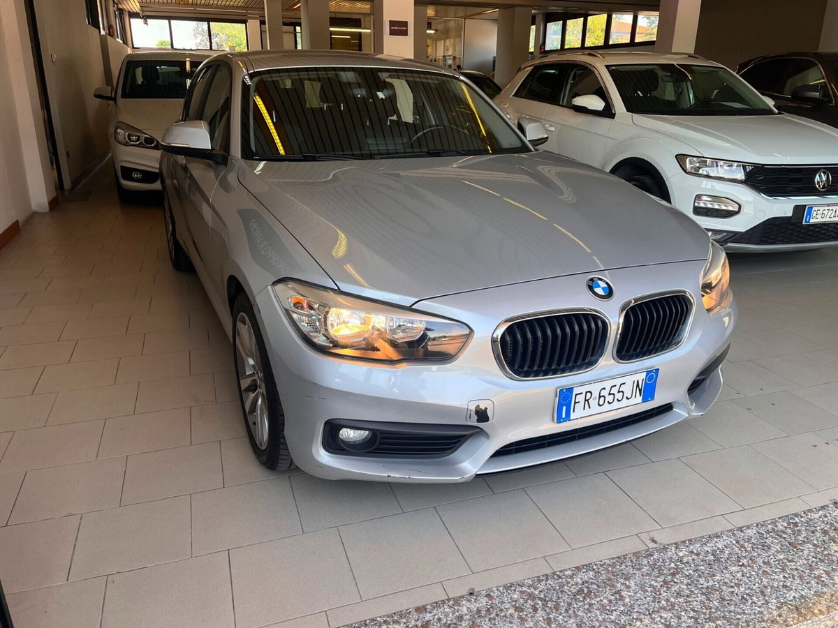 BMW Serie 1 116d 2.0 116CV cat 5 porte Attiva DPF (2)