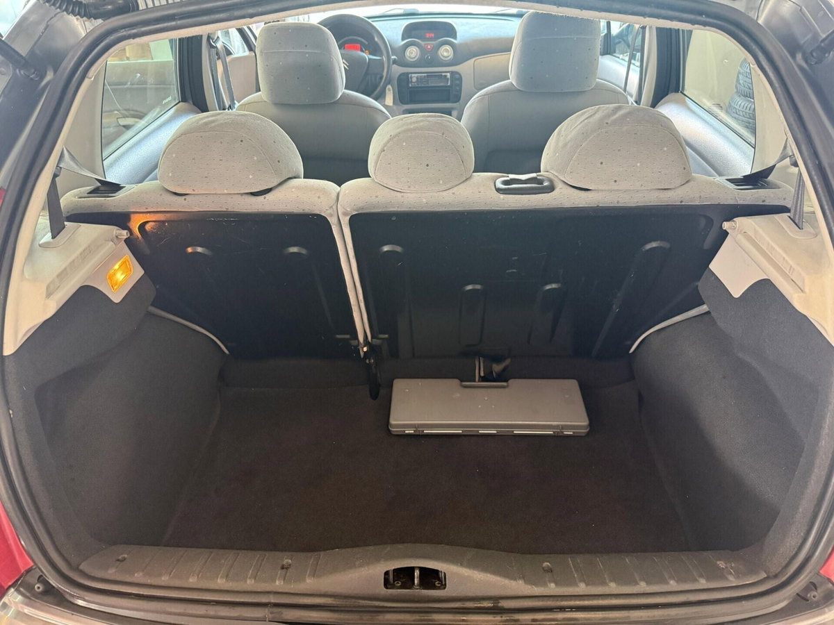 Citroen C3 1.1 airdream Classique (10)