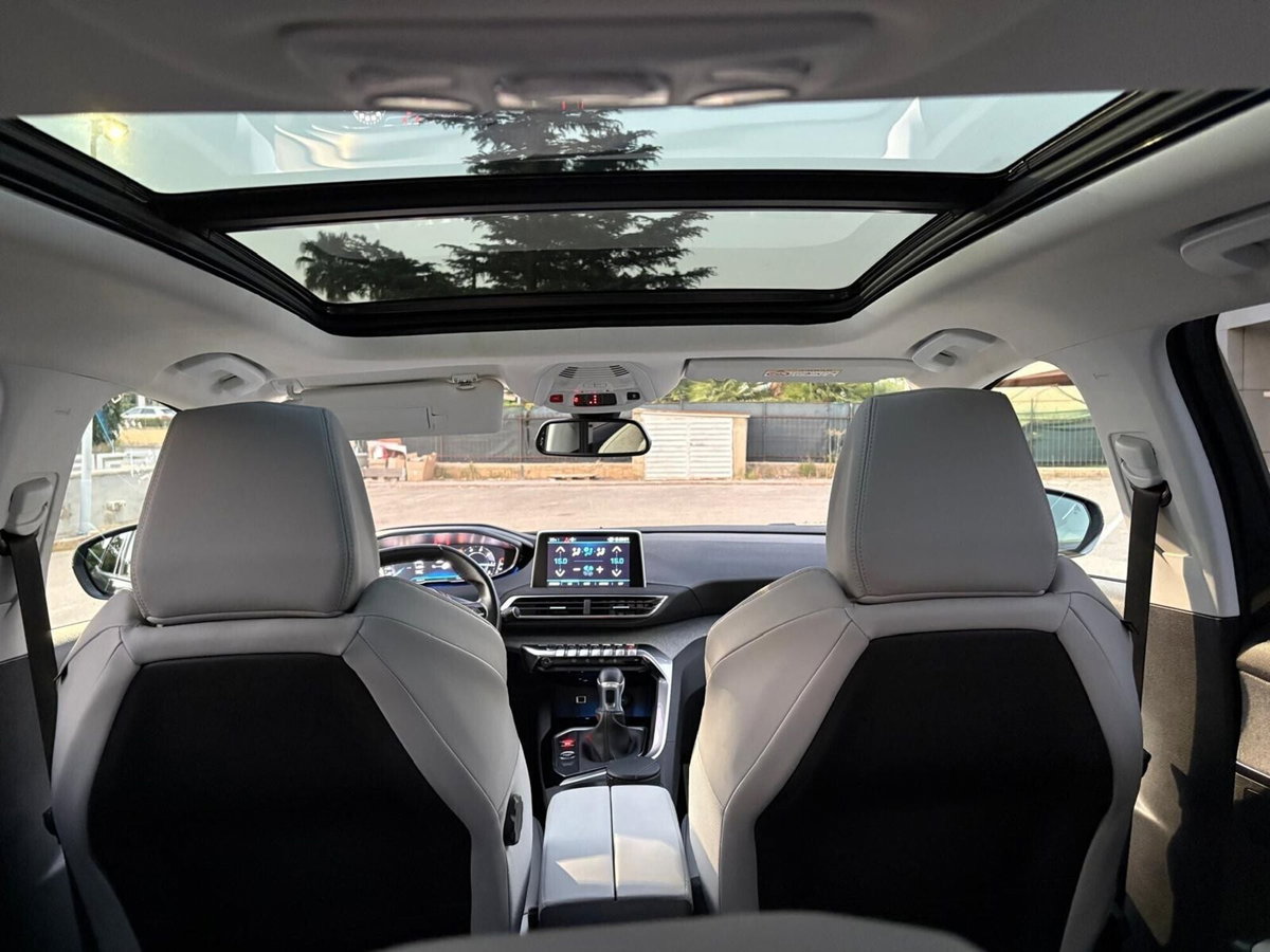 Peugeot 3008 BlueHDi 120 S&S Allure (8)