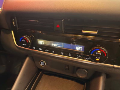 Nissan Qashqai 1.3 mhev Tekna 2wd 140cv (14)