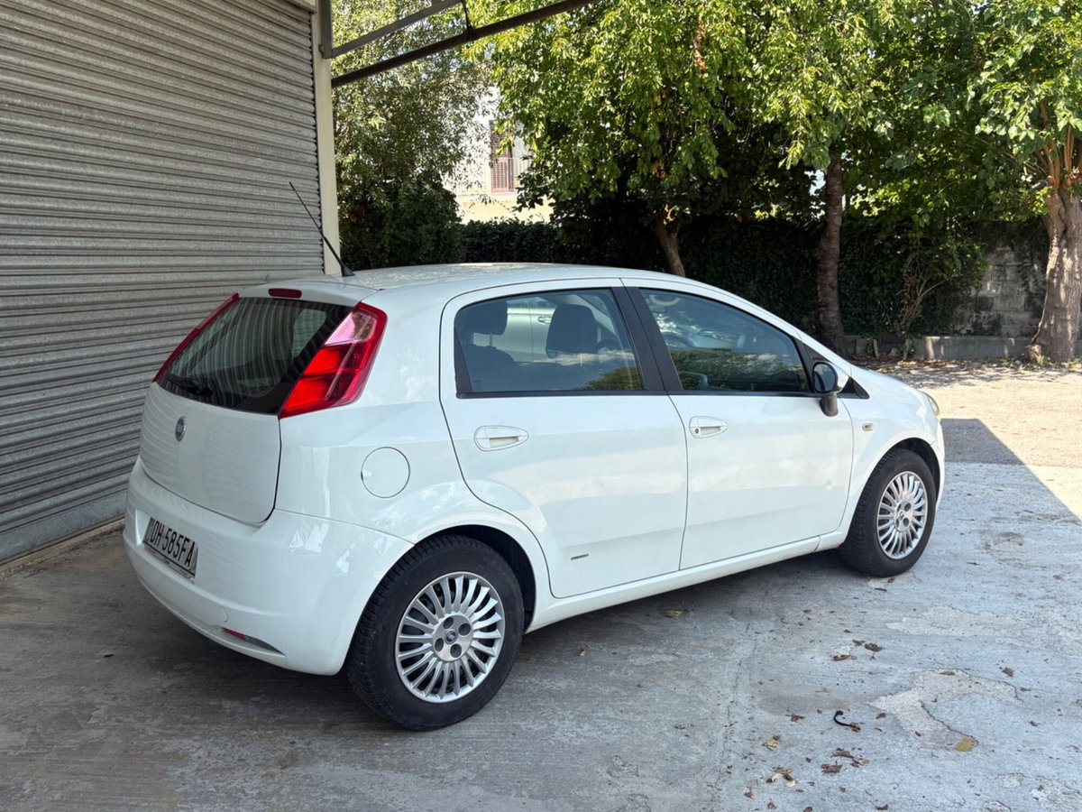 Fiat Grande Punto 1.2 5 porte Dynamic (5)
