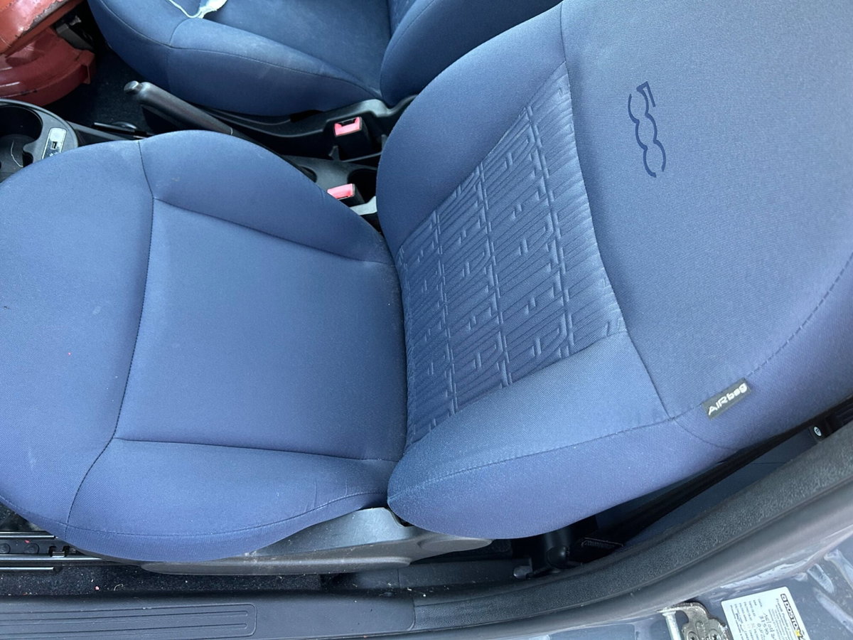 Fiat 500 1.0 Hybrid Cult (9)