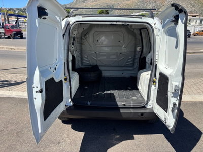 Fiat Fiorino combi N1 1.3 mjt 95cv Adventure (9)
