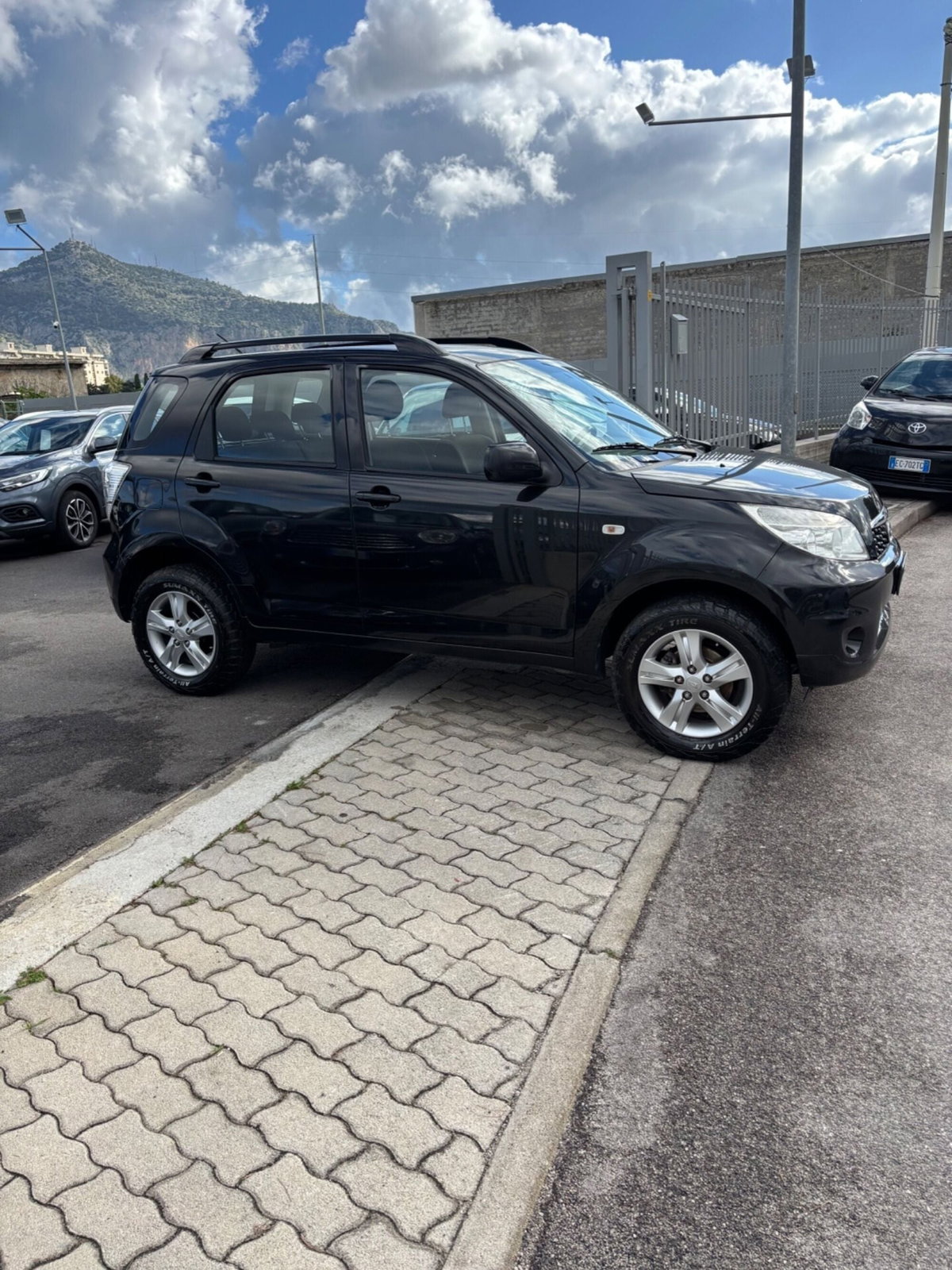 Daihatsu Terios 1.3 4WD B You (5)