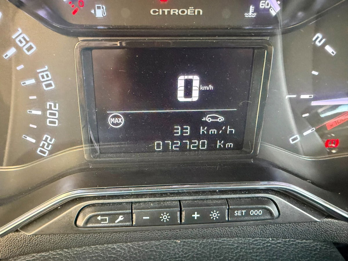 Citroen C3 PureTech 82 Shine (19)
