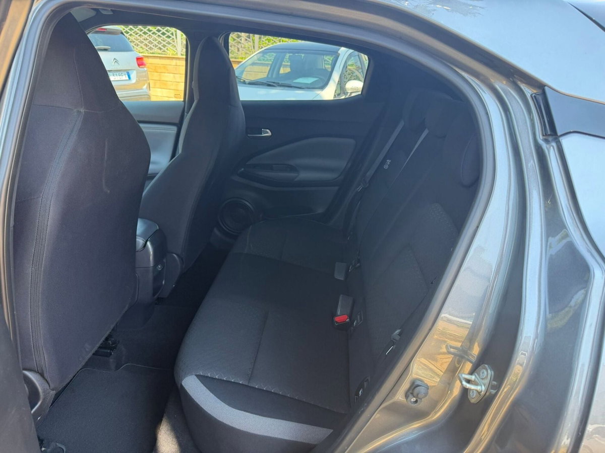 Nissan Juke 1.0 dig-t N-Connecta 114cv (6)