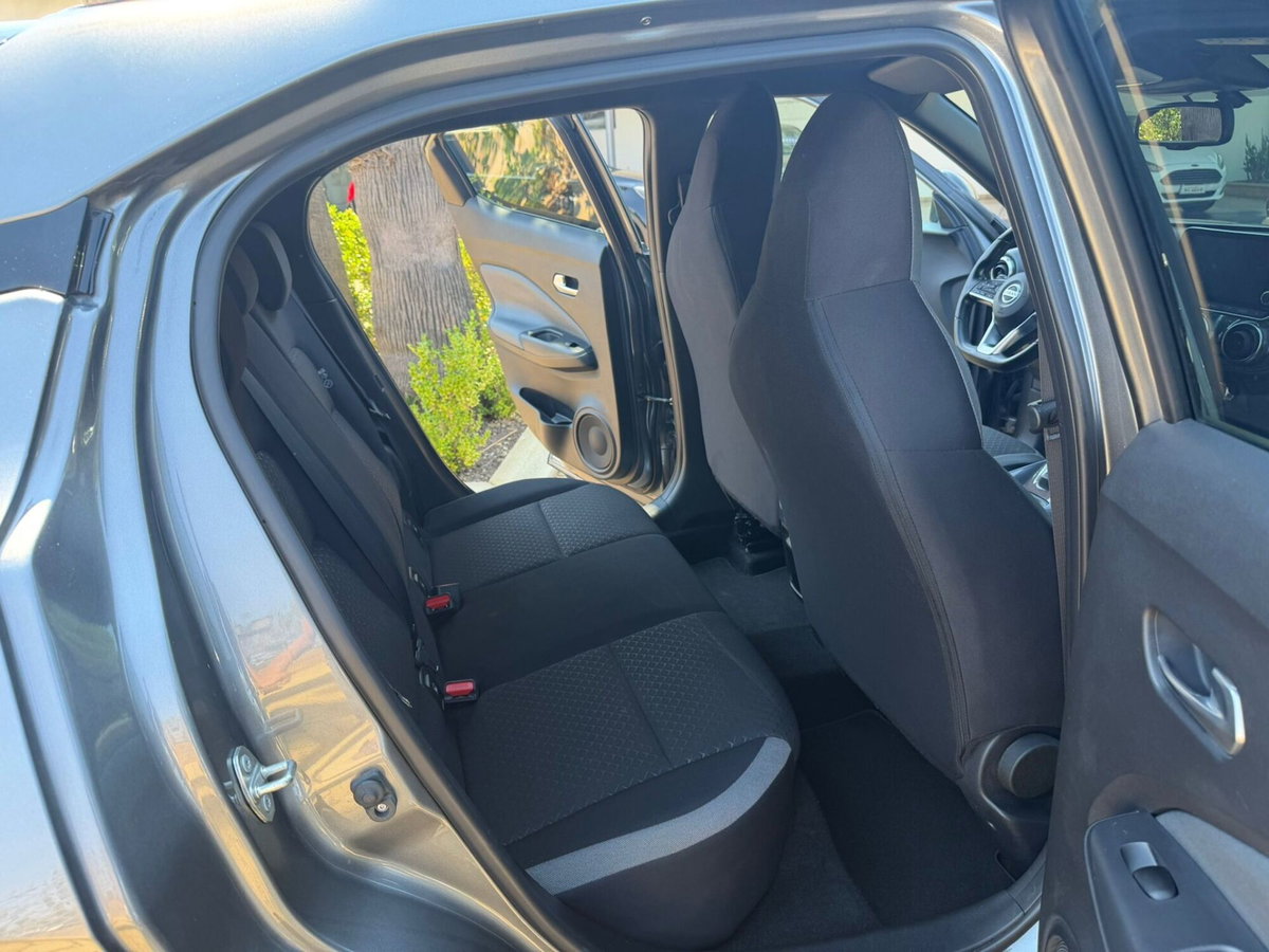 Nissan Juke 1.0 dig-t N-Connecta 114cv (8)