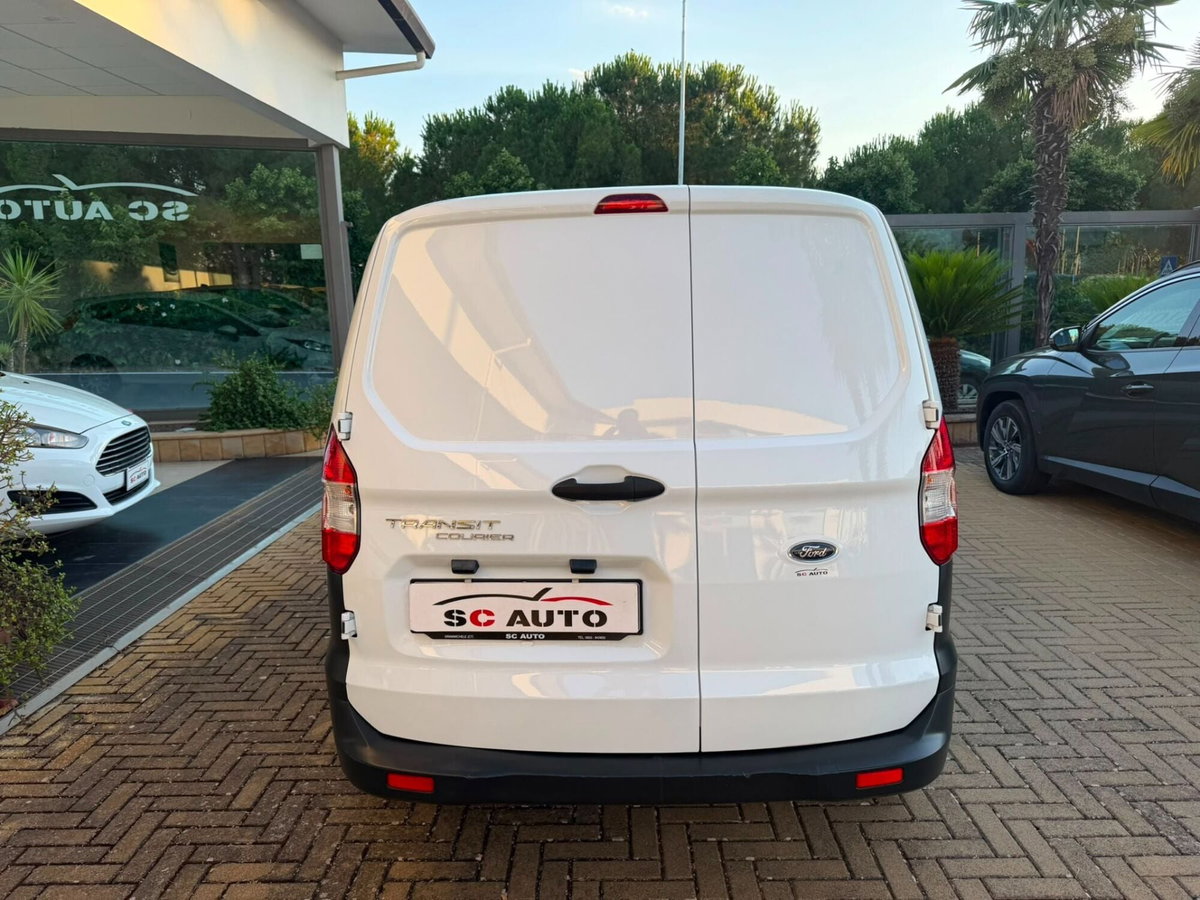 Ford Transit Courier 1.5 TDCi 100CV  Trend (4)