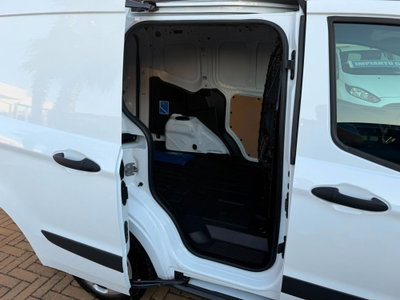 Ford Transit Courier 1.5 TDCi 100CV  Trend (9)
