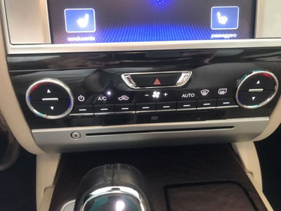 Maserati Quattroporte V6 Diesel (14)
