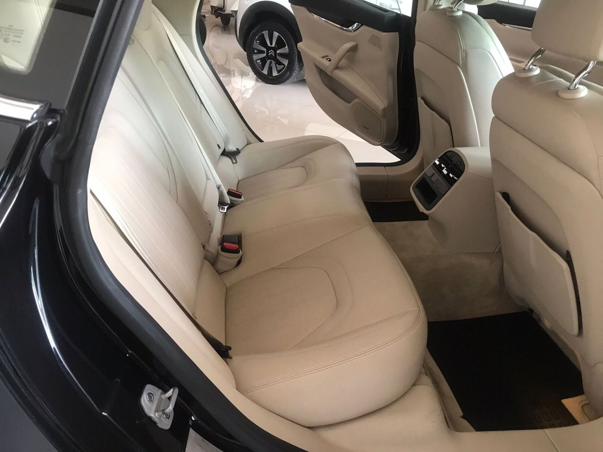 Maserati Quattroporte V6 Diesel (8)