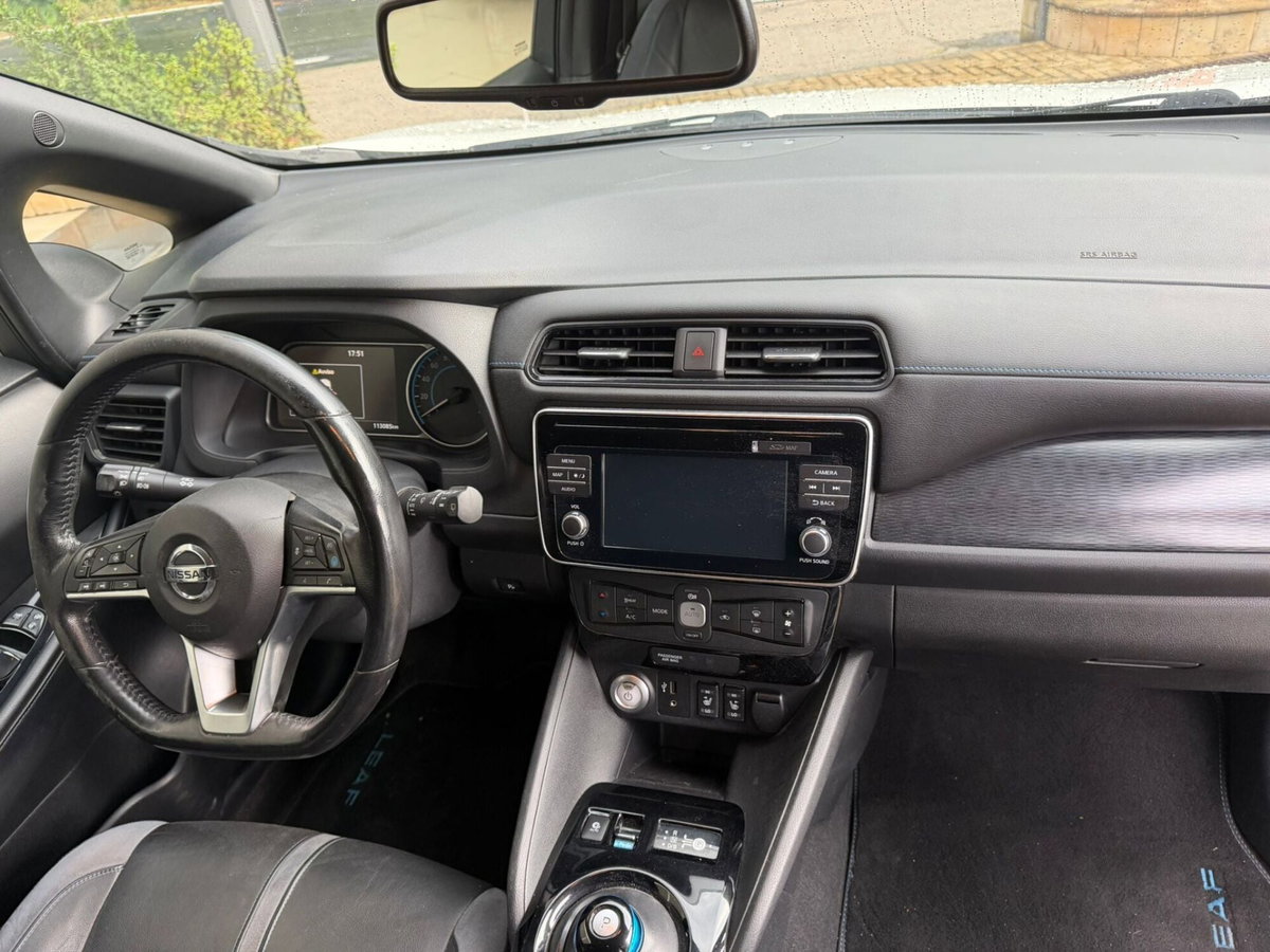 Nissan Leaf N-Connecta (7)