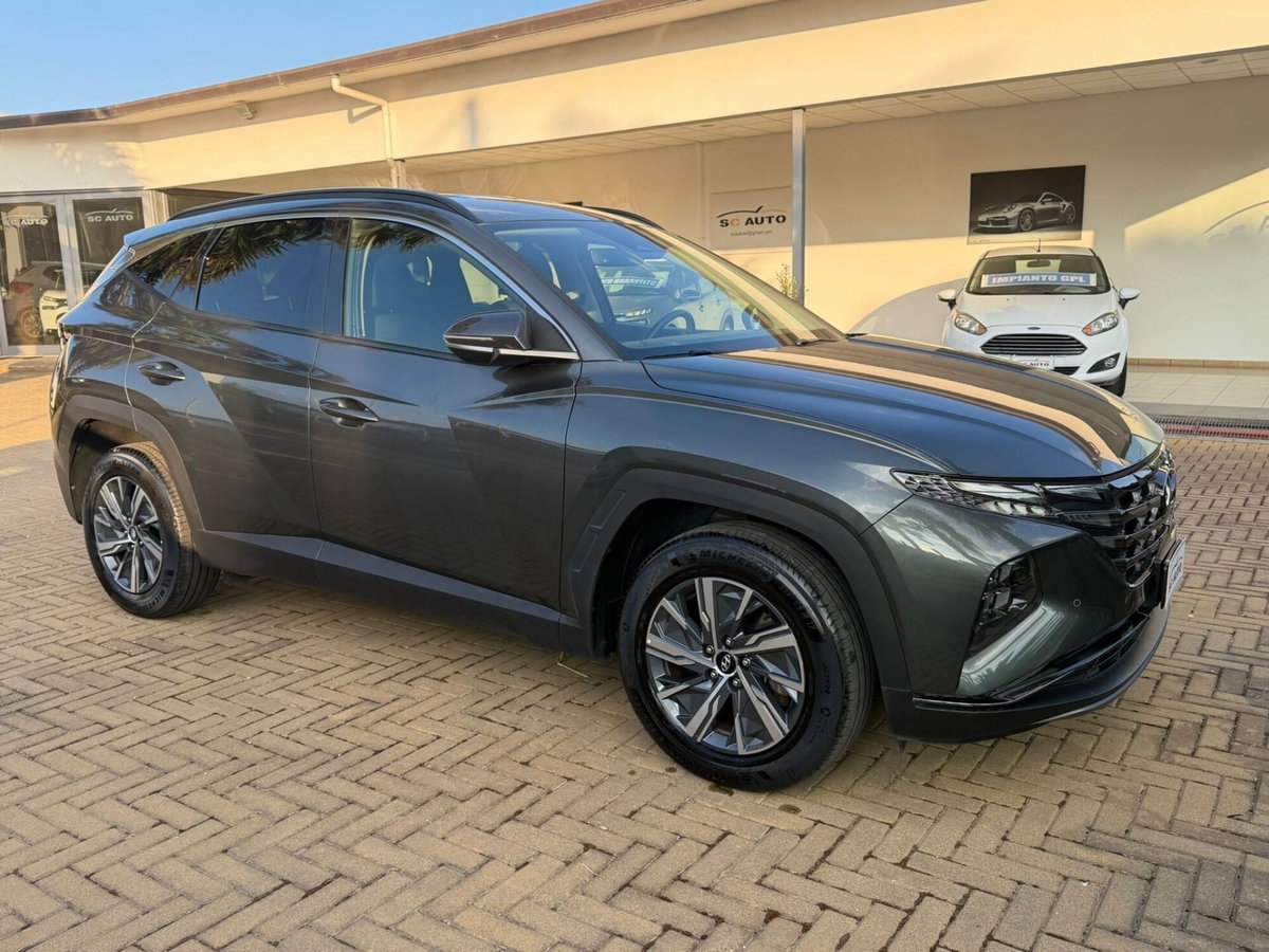 Hyundai Tucson 1.6 hev Xline 4wd auto (3)