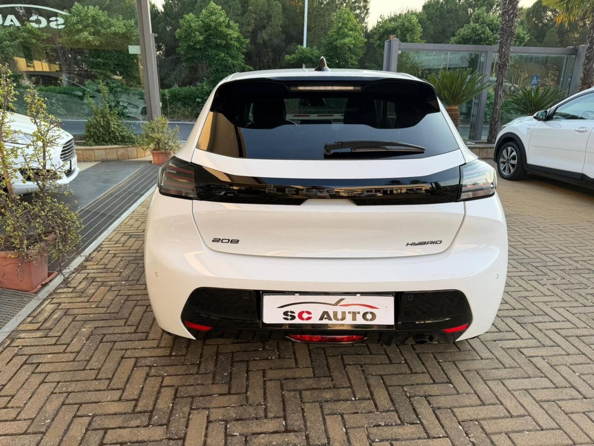 Peugeot 208 Turbo 110 S&S 3 porte Allure (4)