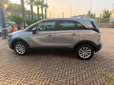 Opel Crossland 1.5 ECOTEC D 110 CV Start&Stop Elegance (2)