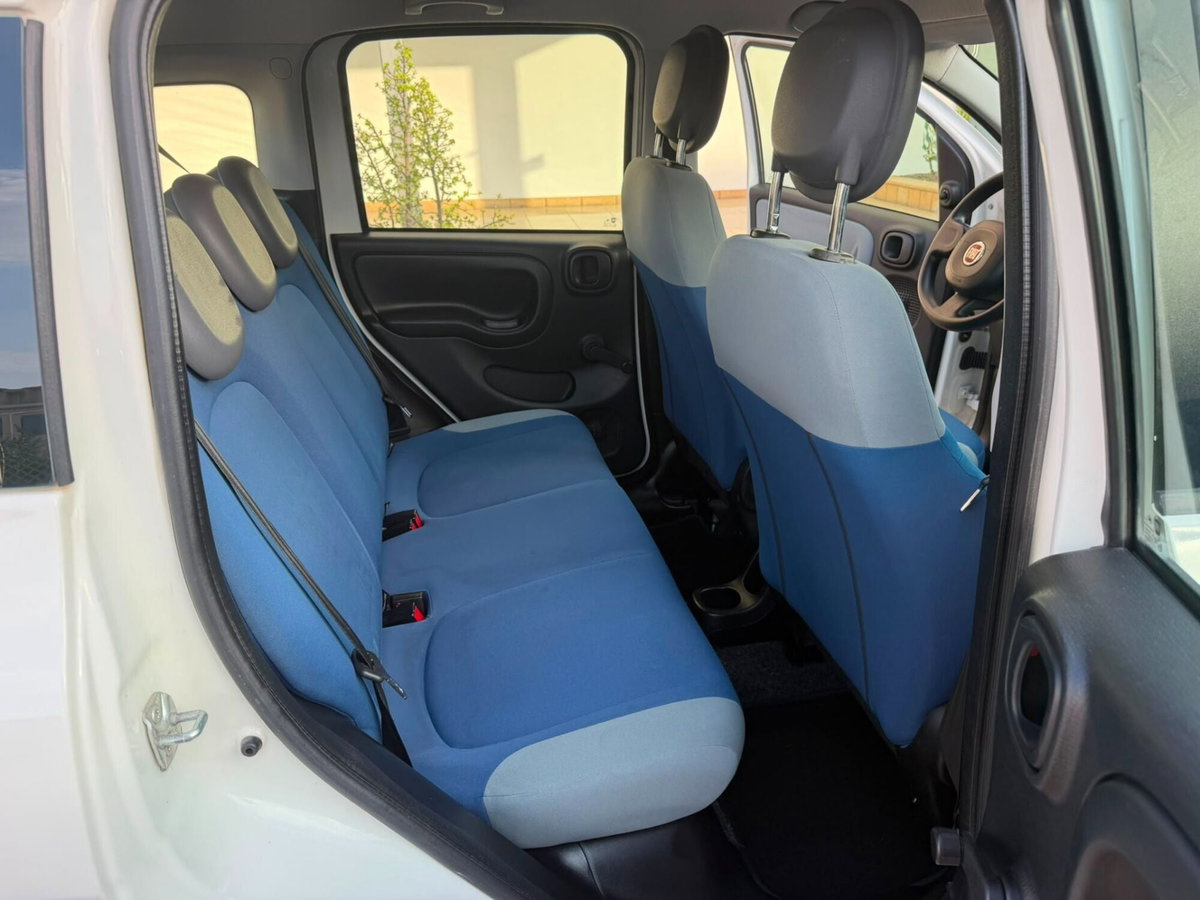 Fiat Panda 1.3 MJT S&S Lounge (10)