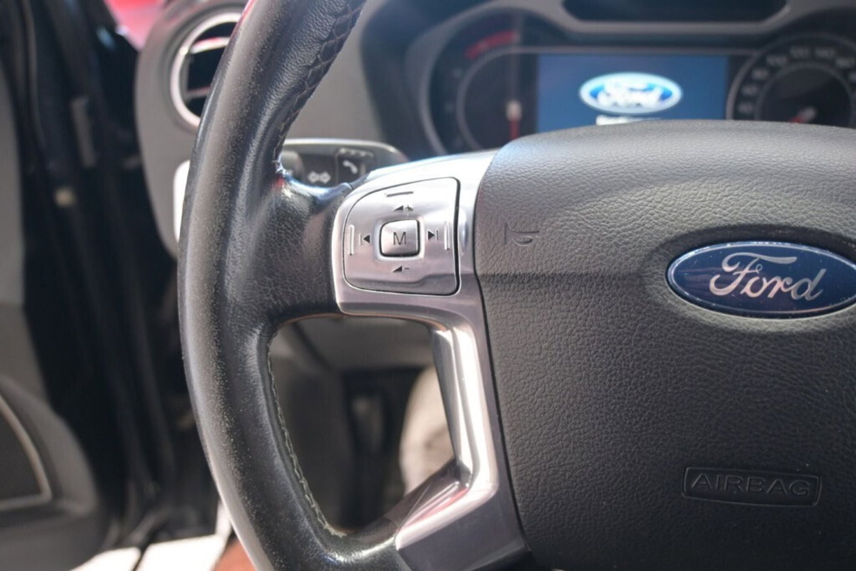 Ford Mondeo 2.0 TDCi 140 CV 5 porte Titanium DPF (20)